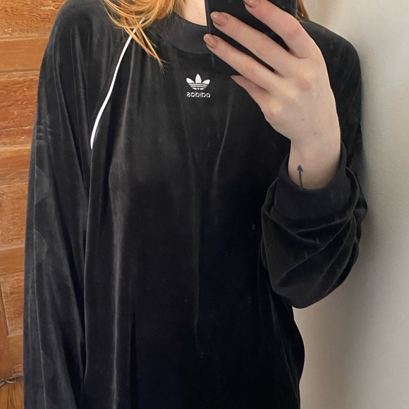 ASOS adidas black velvet crew neck - Picture 3 of 7
